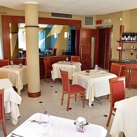 קרמניולה Albergo Ristorante San Marco מראה חיצוני תמונה