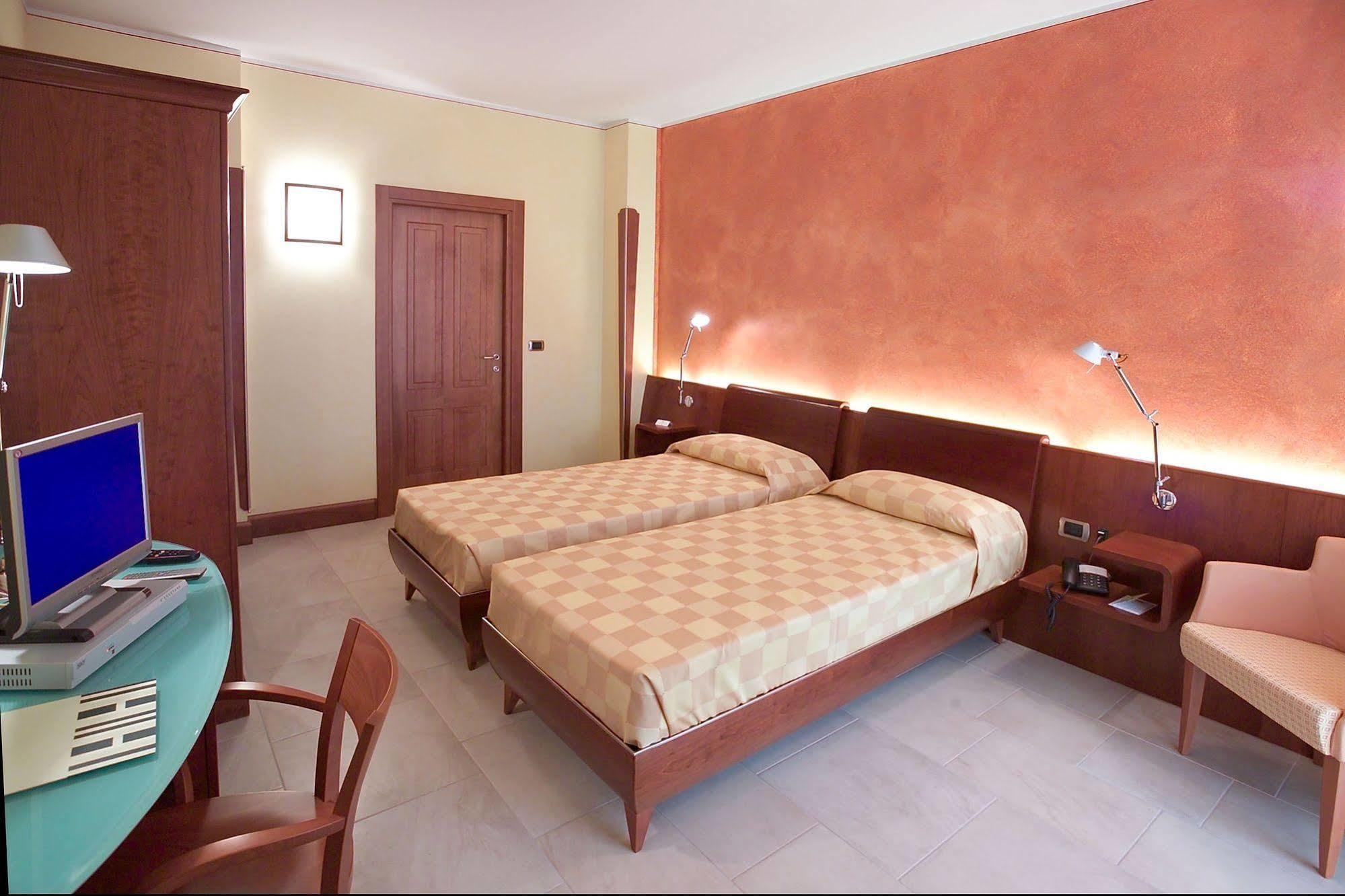 קרמניולה Albergo Ristorante San Marco מראה חיצוני תמונה